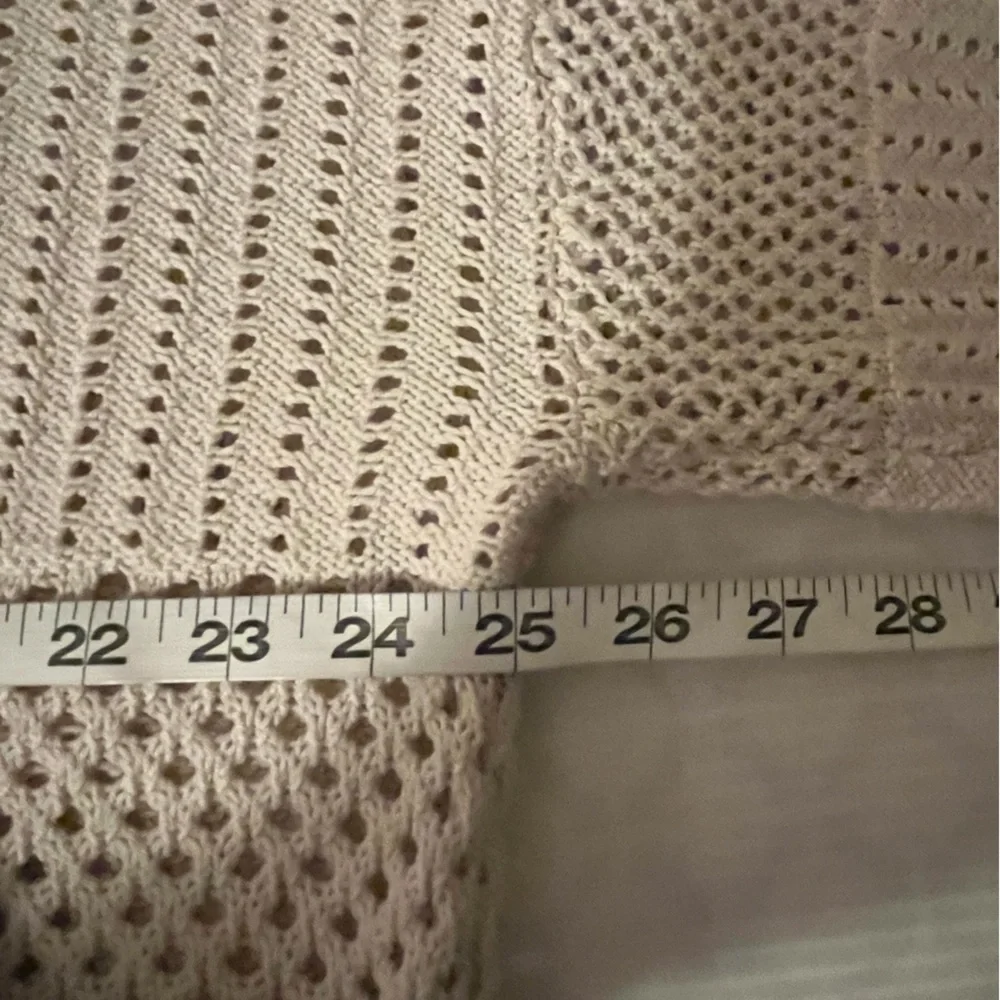 Happily Grey Open Weave Cream Crew Neck, Boxy Crop Sweater, size Large